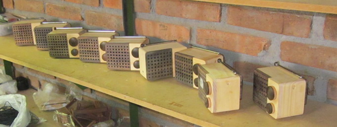 Magno Wooden Radio